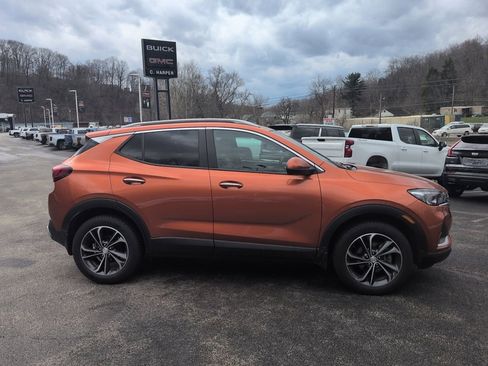 Used 2022 Buick Encore GX Select image 3