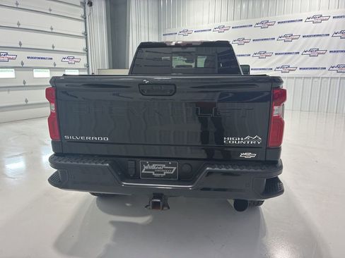 Used 2024 Chevrolet Silverado 2500 High Country w/ High Country Premium Package AWD/4WD image 76