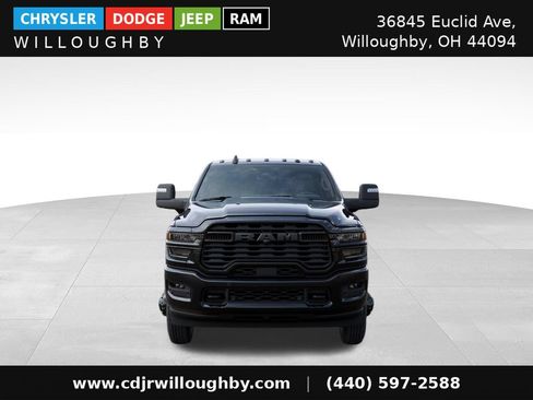 New 2026 RAM 3500 Big Horn AWD/4WD image 7