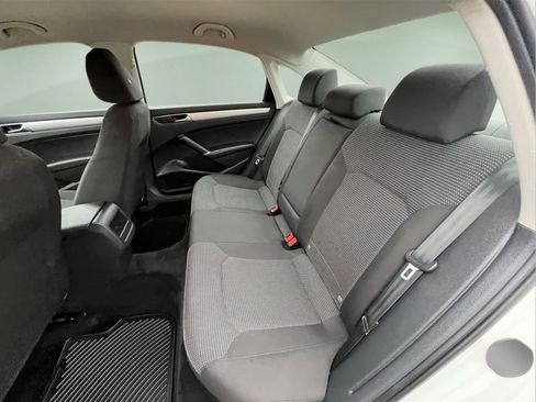 Used 2018 Volkswagen Passat 2.0T S image 26