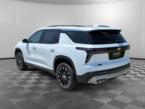 New 2026 Chevrolet Traverse LT w/ Enhanced Driving Package AWD/4WD image 3
