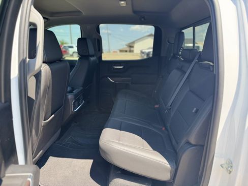 Used 2021 GMC Sierra 1500 SLT w/ SLT Premium Plus Package AWD/4WD image 7