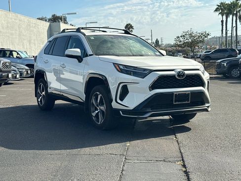 Used 2025 Toyota RAV4 SE w/ Weather & Moonroof Package AWD/4WD image 2