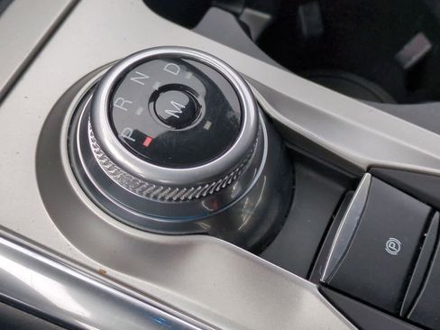 Used 2020 Ford Explorer XLT w/ Equipment Group 202A image 32