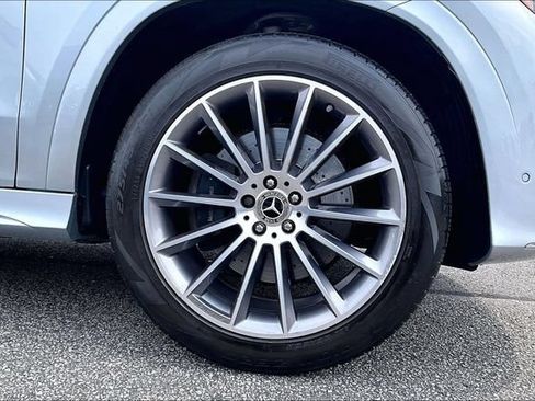 Certified 2024 Mercedes-Benz GLE 450 4MATIC image 9
