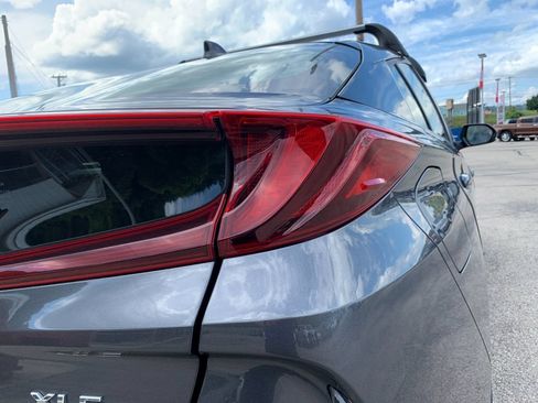 Used 2022 Toyota Prius Prime XLE FWD image 34