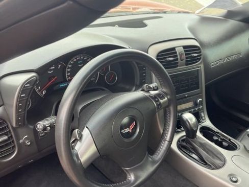 Used 2007 Chevrolet Corvette Convertible w/ Preferred Equipment Group image 11