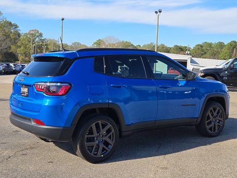 New 2026 Jeep Compass Latitude image 6