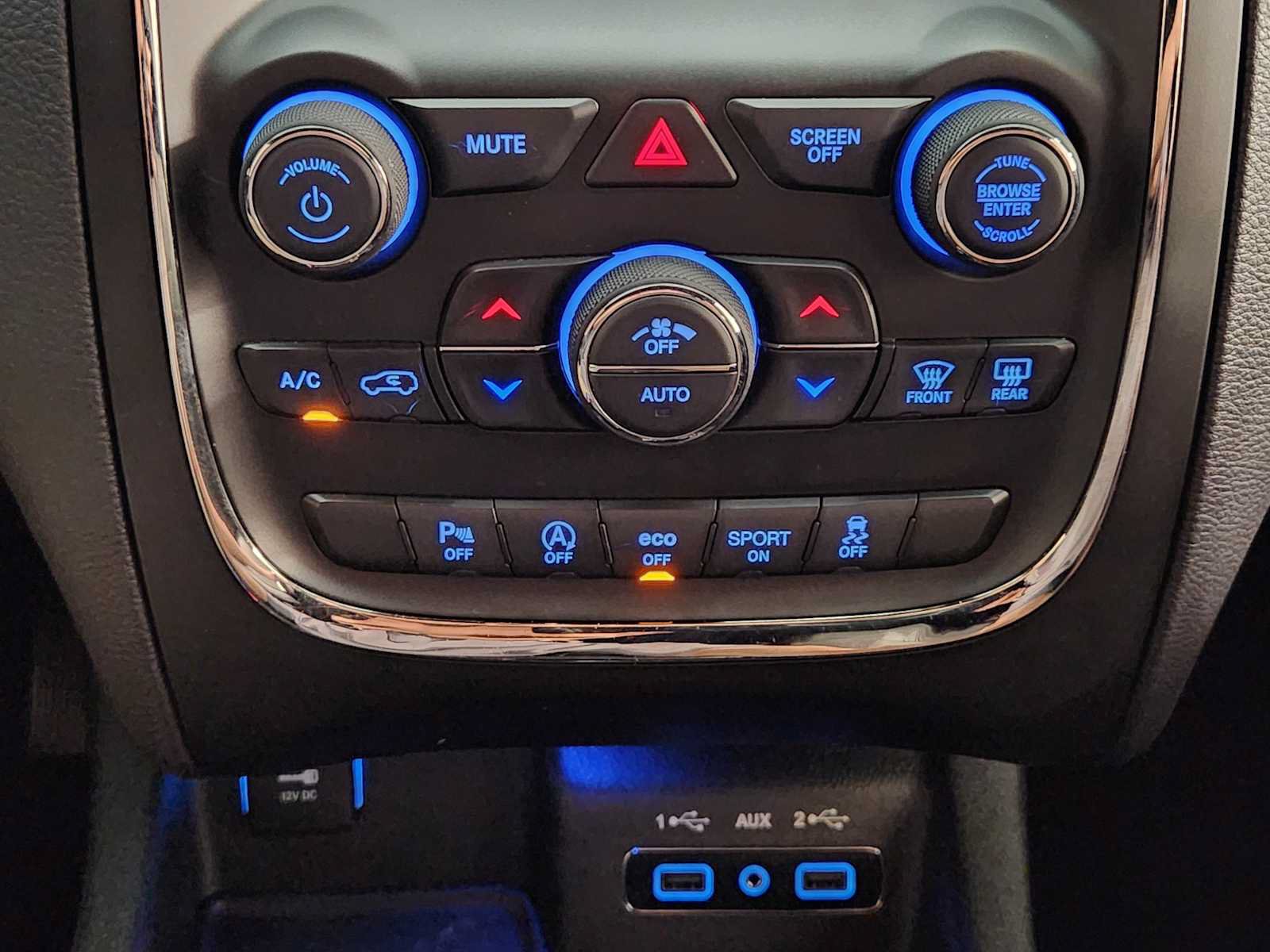 Used 2020 Dodge Durango GT AWD/4WD image 19