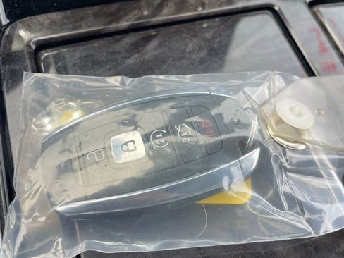 Used 2018 Lincoln Navigator L Reserve w/ Technology Package image 13