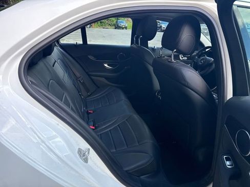 Used 2015 Mercedes-Benz C 300 4MATIC Sedan image 10