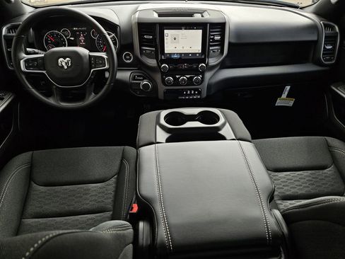 New 2026 RAM 1500 Express image 7