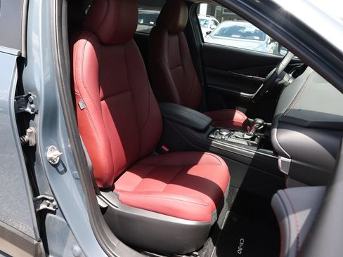 Certified 2024 MAZDA CX-30 AWD 2.5 S w/ Preferred Package image 20