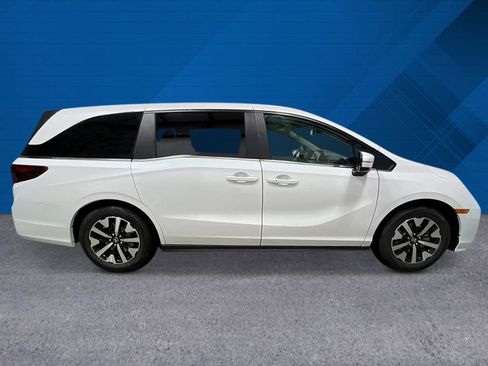 New 2026 Honda Odyssey EX-L image 2