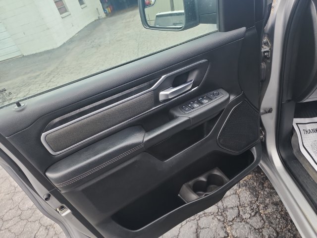 Used 2019 RAM 1500 Big Horn AWD/4WD image 10