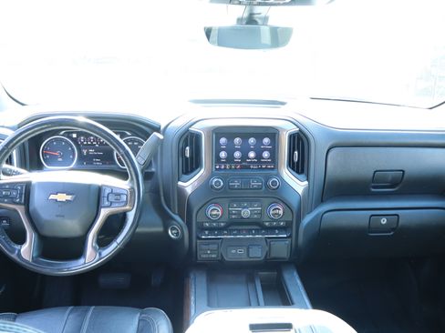 Used 2021 Chevrolet Silverado 3500 High Country w/ Z71 Off-Road Package AWD/4WD image 16