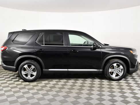 Certified 2024 Honda Pilot EX-L image 5