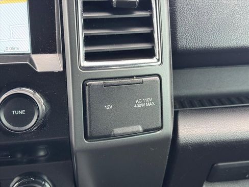 Used 2016 Ford F150 XLT w/ Equipment Group 302A Luxury image 19