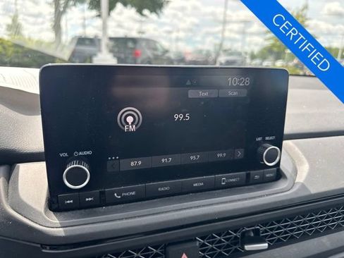 Certified 2024 Honda Accord EX image 22