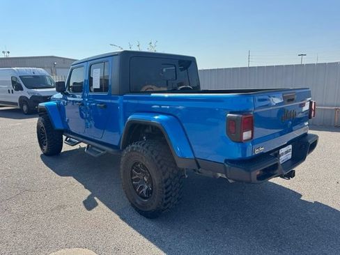 Used 2021 Jeep Gladiator Sport AWD/4WD image 4