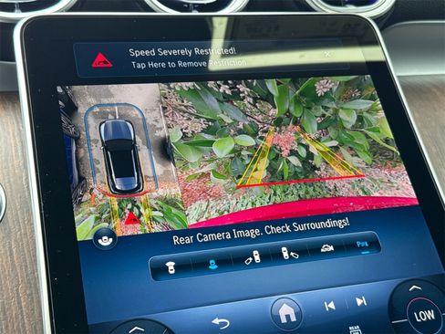 New 2025 Mercedes-Benz GLC 300 4MATIC image 23