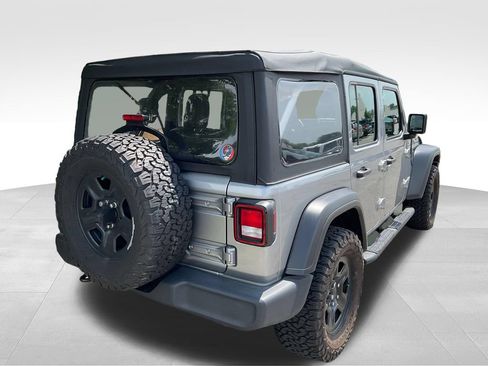 Used 2020 Jeep Wrangler Unlimited Sport AWD/4WD image 13
