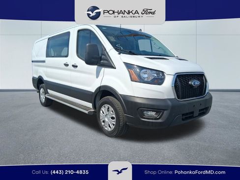 Used 2024 Ford Transit 250 Low Roof w/ Exterior Upgrade Package image 3