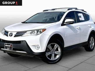 Used 2015 Toyota RAV4 XLE FWD video 1
