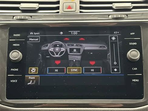 Certified 2022 Volkswagen Tiguan SE image 14