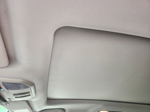 Used 2023 Subaru Ascent Touring image 32