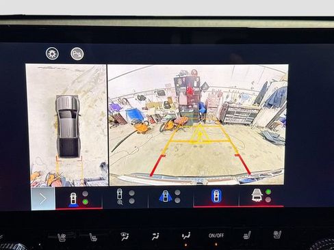 Used 2024 GMC Canyon Denali w/ LPO, Denali Black Edition image 14