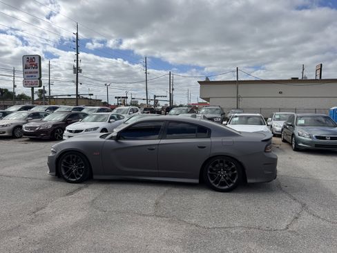 Used 2020 Dodge Charger Scat Pack image 12