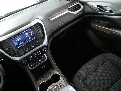 Used 2023 GMC Acadia SLE w/ Driver Convenience Package AWD/4WD image 11
