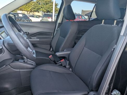 Certified 2025 Nissan Kicks Play S FWD image 26