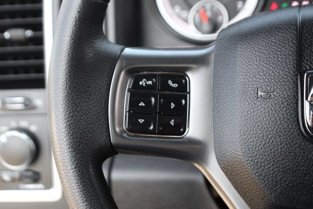 Used 2024 RAM 1500 Warlock AWD/4WD image 22