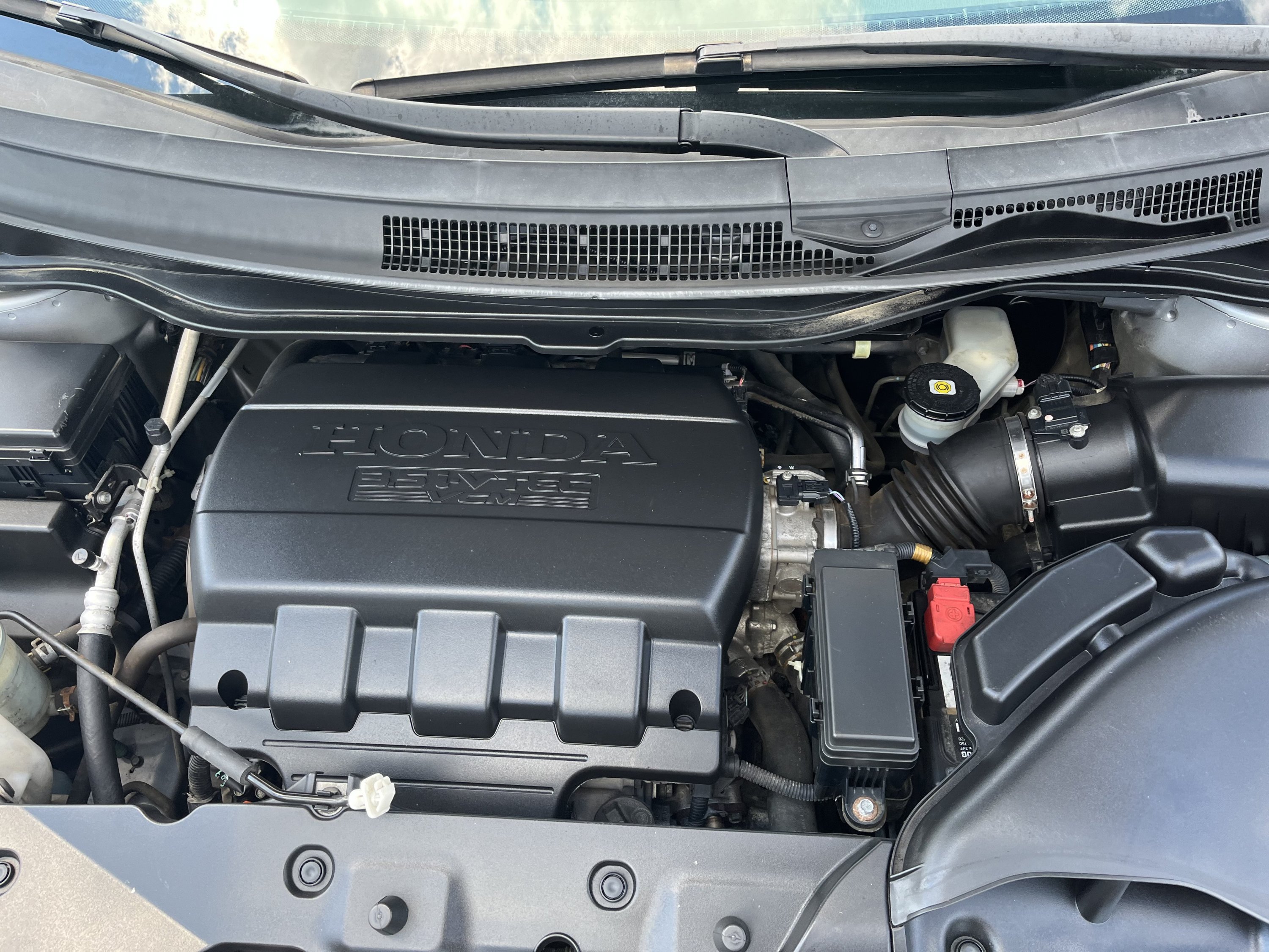 Used 2016 Honda Odyssey LX image 9