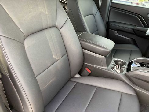 Used 2023 GMC Canyon Elevation w/ Elevation Premium Package image 24