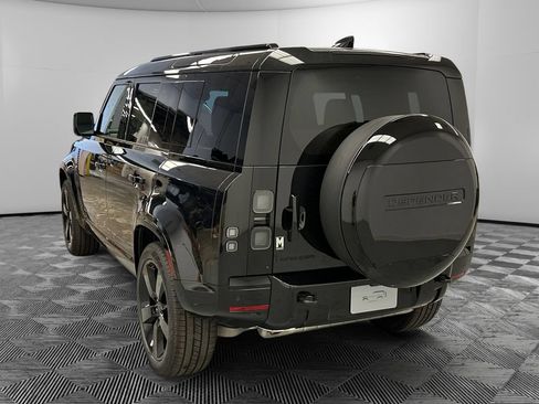 New 2026 Land Rover Defender 110 X-Dynamic SE AWD/4WD image 3