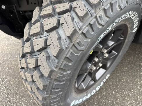 New 2026 Jeep Gladiator Willys image 5