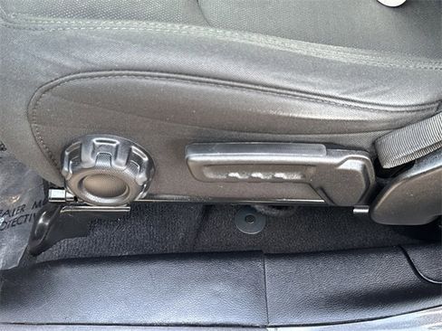 Used 2021 Jeep Wrangler Unlimited Sport image 46