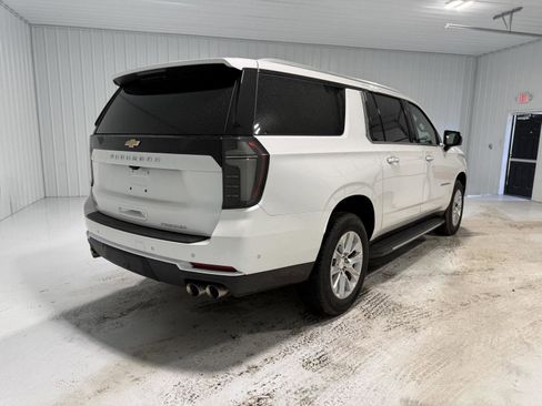Used 2025 Chevrolet Suburban Premier w/ Sun And Tow Package image 9