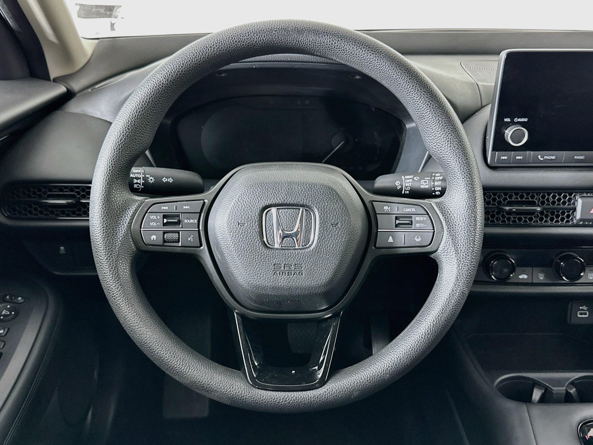 Used 2025 Honda HR-V LX image 17