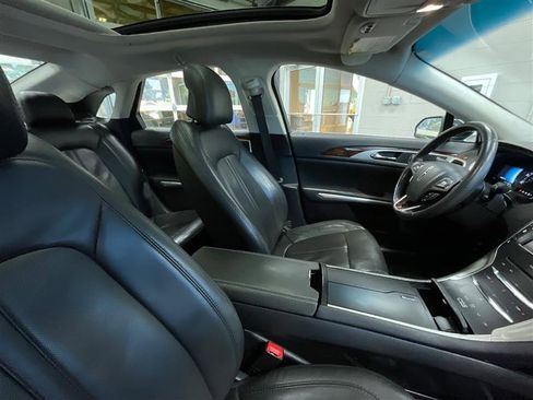 Used 2014 Lincoln MKZ Hybrid FWD image 31