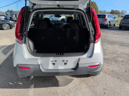 Used 2020 Kia Soul LX image 19