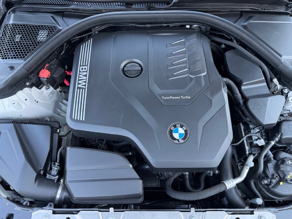 Certified 2024 BMW 330i xDrive Sedan w/ Premium Package AWD/4WD image 36