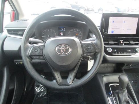 Used 2024 Toyota Corolla LE image 13