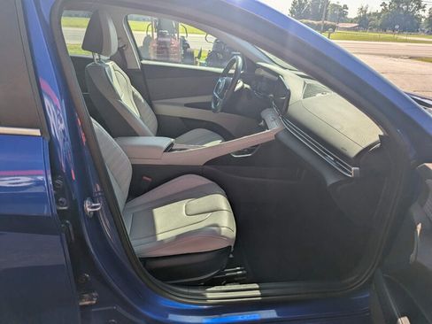 Used 2024 Hyundai Elantra Limited FWD image 27