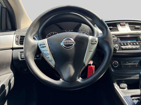 Used 2017 Nissan Sentra S FWD image 15