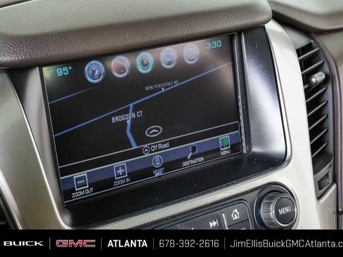 Used 2016 Chevrolet Suburban LT RWD image 16
