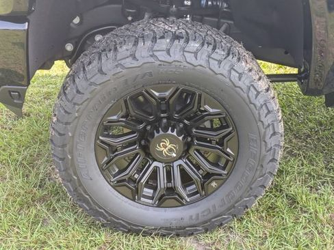 New 2026 Chevrolet Silverado 2500 LTZ w/ Trail Boss Package AWD/4WD image 7